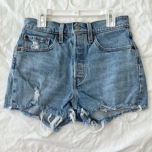 Levi’s shorts